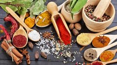 ملعقة من هذه الخلطة تقلل الدهون في طعامك