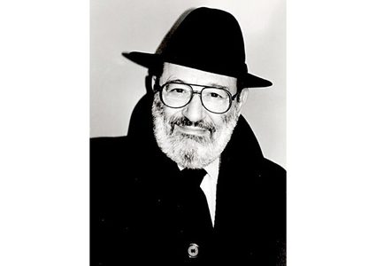 أمبرتو ريكو يتناول فساد إيطاليا في رواية العدد صفر