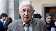 رحيل الأديب الإسباني غويتيسولو عن عمر يناهز 86 عاماً