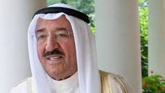 أمير الكويت يغادر الى الامارات للتوسط في الأزمة القطرية