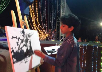 بالصور: قريقع يصارع حصار غزة ويبهر جمهوره