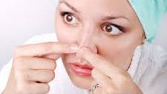 تخلصي من الرؤوس السوداء بهذه الخلطات