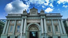 ما هي عاصمة العالم للمتاحف؟