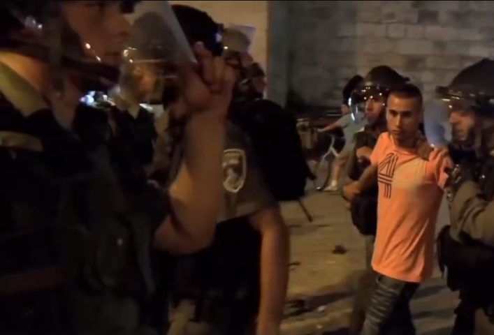 بتسيلم: الاحتلال يرسخ سيطرته من خلال اعتداءات المستوطنين