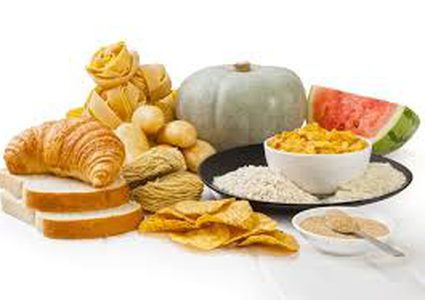 الإفطار الغني بالكربوهيدرات يزيد من ثقة الشخص بنفسه