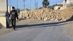 إغلاق أحد مداخل زعترة شرق بيت لحم