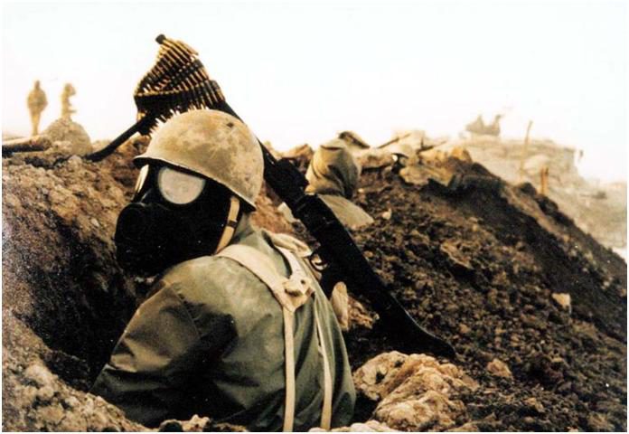 للمرة الأولى...ايران تقصف دير الزور بصواريخ باليستية