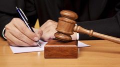 النيابة العامة تحصل على إدانات في قضايا سرقة وتزوير