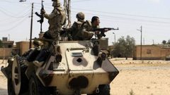 الجيش المصري يعلن قتل 12 من عناصر الجماعات الجهادية