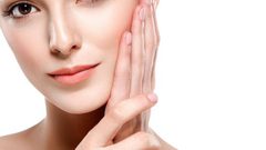 كريم مرطب طبيعي لجميع أنواع البشرة