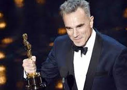 دانيال دي لويس الحائز على الأوسكار يعتزل التمثيل