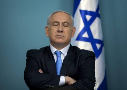 إسرائيل "تبعثر" الزمن هربًا من السلم والحرب