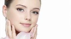 كيف تحصلين على بشرة بيضاء ونقية؟