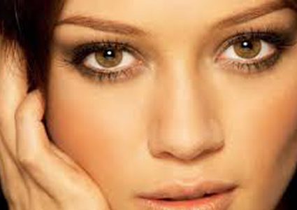 حيل لابراز كثافة الرموش