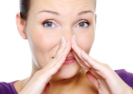 لك... طريقة سهلة لنحت الأنف وتصغيره