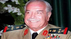 وفاة وزير الدفاع السوري السابق في باريس