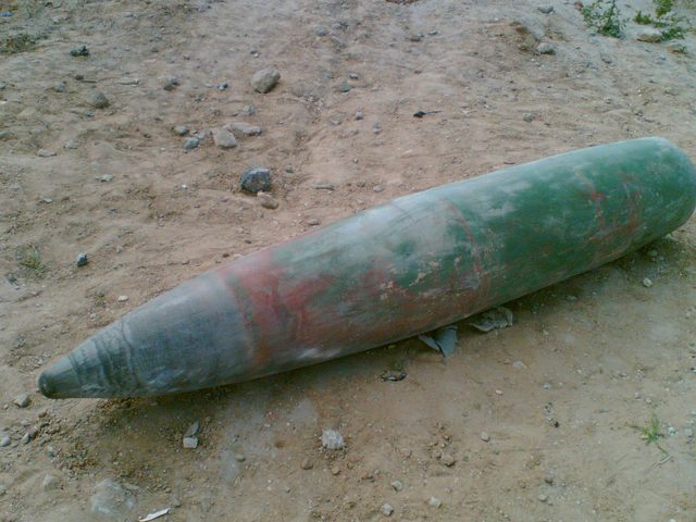 تفكيك صاروخ F16 في منزل في قطاع غزة