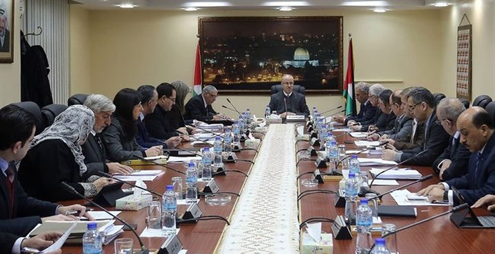 الرئيس يترأس جلسة طارئة لمجلس الوزراء