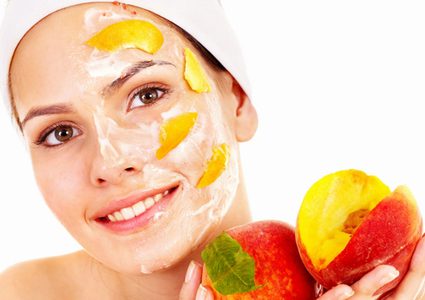 لتبييض المناطق الداكنة في الجسم...عليك بقشور الفاكهة