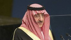 السعودية توضح حقيقة تحديد إقامة ولي العهد السابق بن نايف