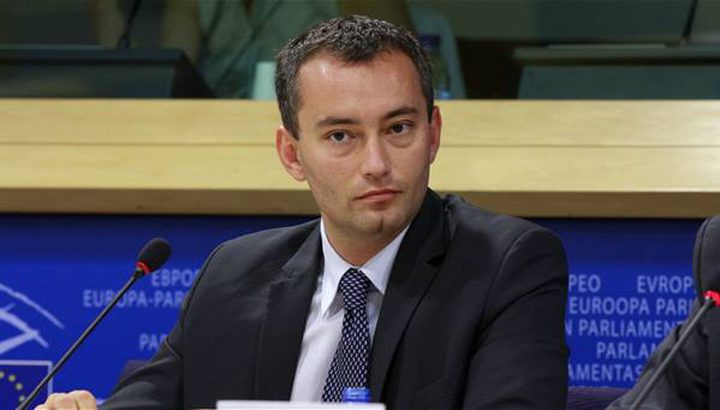 وصول منسق عملية السلام إلى غزة