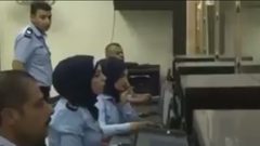 معبر الكرامة يعمل على مدار (24) ساعة يوميًّا