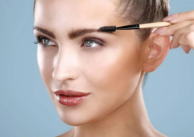 للحصول على حواجب مثالية... ابتعدي عن