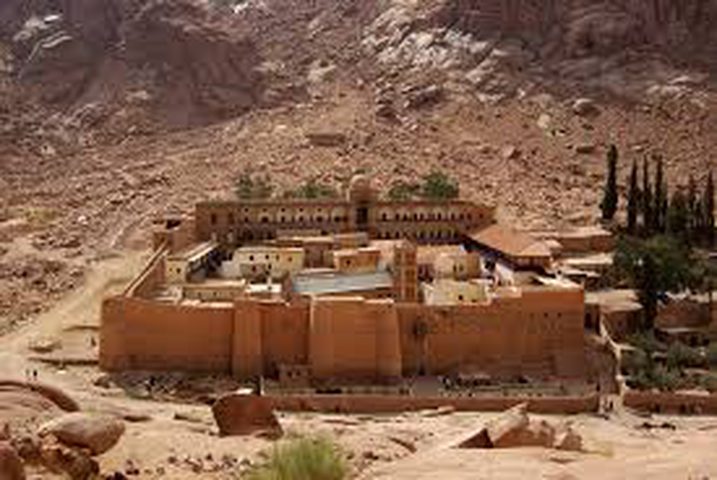 إكتشاف مخطوط أثري في دير سانت كاترين في سيناء