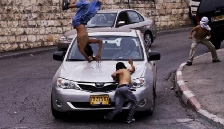 إصابة شاب جراء دهسه من مستوطن