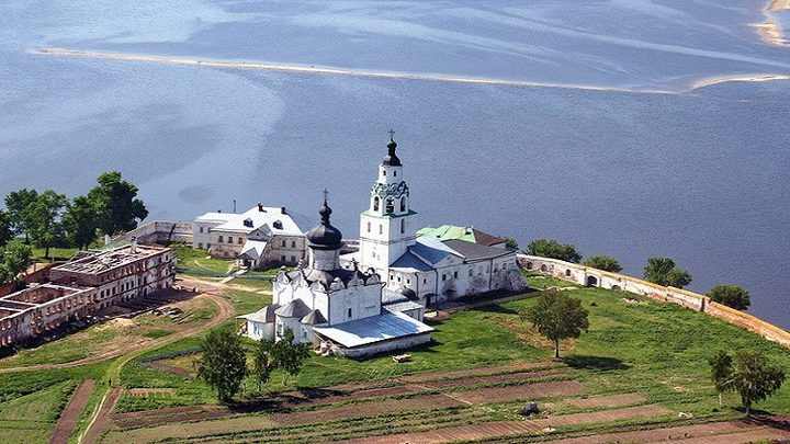 إدراج "كاتدرائية العذراء" في تتارستان على قائمة التراث الثقافي العالمي