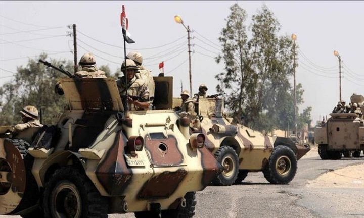 مقتل ثلاثة مسلحين بنيران الجيش المصري بسيناء