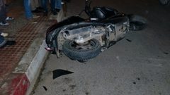إصابة شاب بجروح خطيرة بانقلاب دراجة نارية
