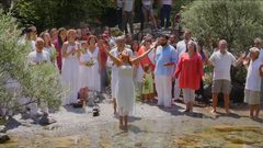 اليونان تحتفل بالأساطير الإغريقية وتعيد تمثيلها