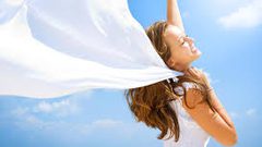 عادات خاطئة للعناية بالبشرة في فصل الصيف