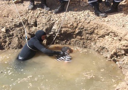 العثور على جثة طفل داخل بركة مياه