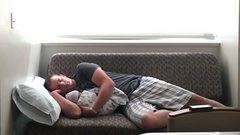 6 طرق غريبة لنوم جيد في ساعات قليلة جداً