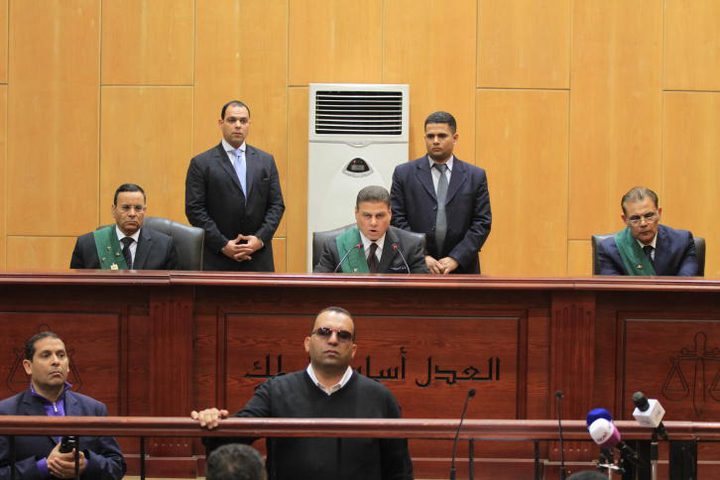 مصر: الحكم بإعدام 8 من الإخوان المسلمين