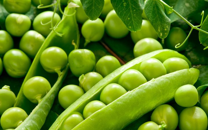 أطعمة  تسبب لك الانتفاخ
