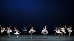 روسيا في أمريكا  عن طريق فرقة باليه البولشوي