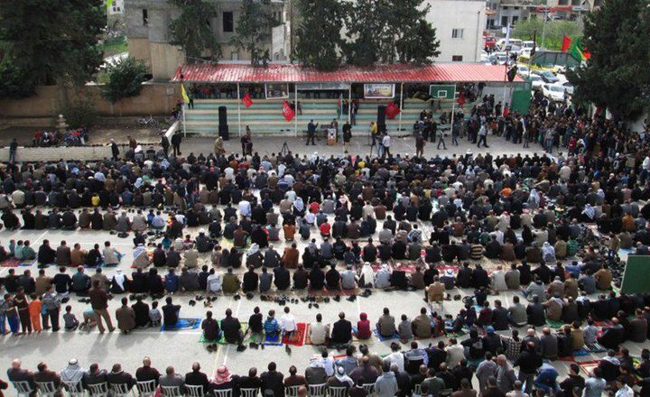 جنين: الآلاف يؤدون "الجمعة" في الشوارع نصرة للأقصى