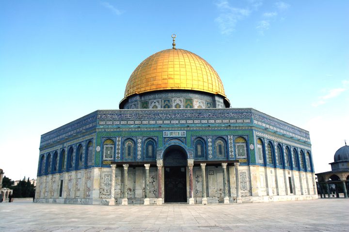 الاحتلال يسعى للسيطرة على الأقصى
