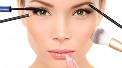 كيف أختار مستحضرات التجميل المناسبة لبشرتي؟