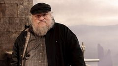 مؤلف (جيم أوف ثرونز) يلمح لإصدار كتابين جديدين في 2018