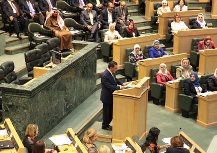 "حادثة السفارة"..أردنيون: "حيطنا مش واطي" وصراخ تحت قبة البرلمان (فيديو)