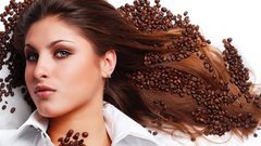 خلطة القهوة لشعر طويل وكثيف