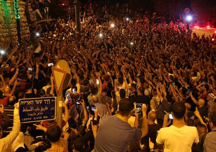 "تقنية" البث المباشر النصر الخفي للأقصى