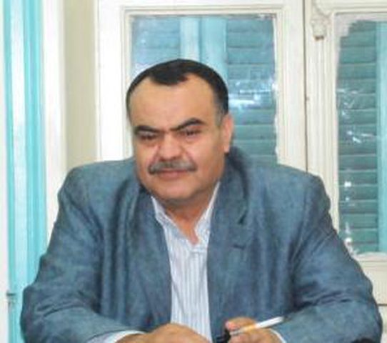 الروائي أحمد رفيق عوض يوقع روايته "الصوفي والقصر"