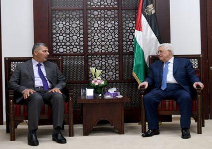 عقب زيارة وفد حماس للرئيس.. تباين تصريحات فتح وحماس يبدد التفاؤل في اقتراب المصالحة