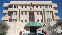 الشرطة الاسرائيلية ستحقق مع حارس سفارتها الذي قتل أردنيين