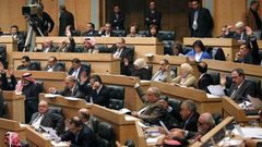 82 نائباً أردنياً يطالبون بطرد السفير الإسرائيلي